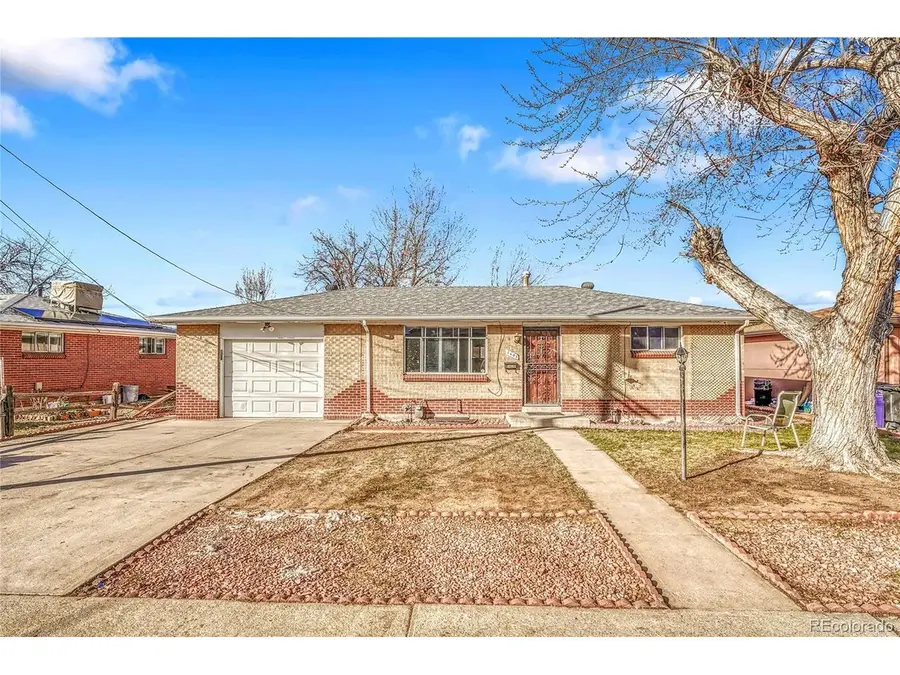 2605 W Gunnison Dr, Denver, CO 80219 - #2