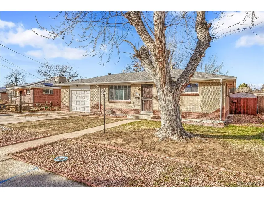 2605 W Gunnison Dr, Denver, CO 80219 - #3