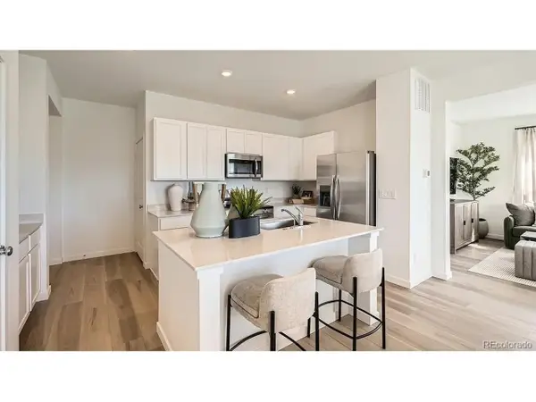 6419 Red Willow Dr, Fort Collins, CO 80528