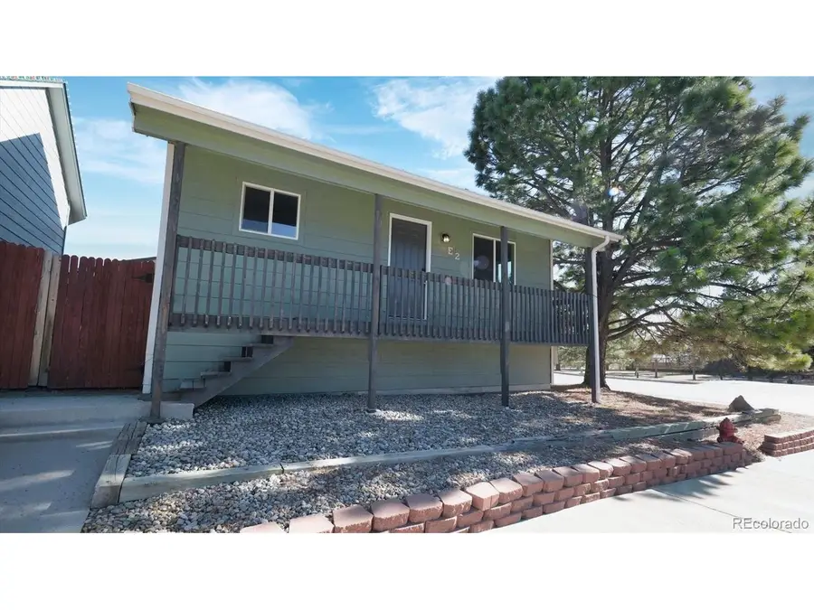 275 Settlement Ln #E2, Elizabeth, CO 80107 - Image #2