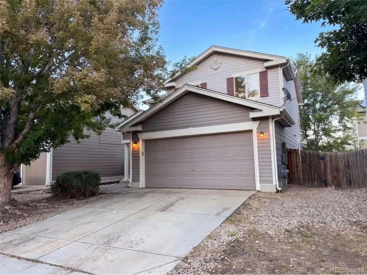 10590 Butte Dr, Longmont, CO 80504 - #1