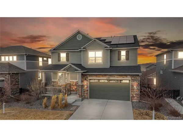 23921 E Minnow Dr, Aurora, CO 80016