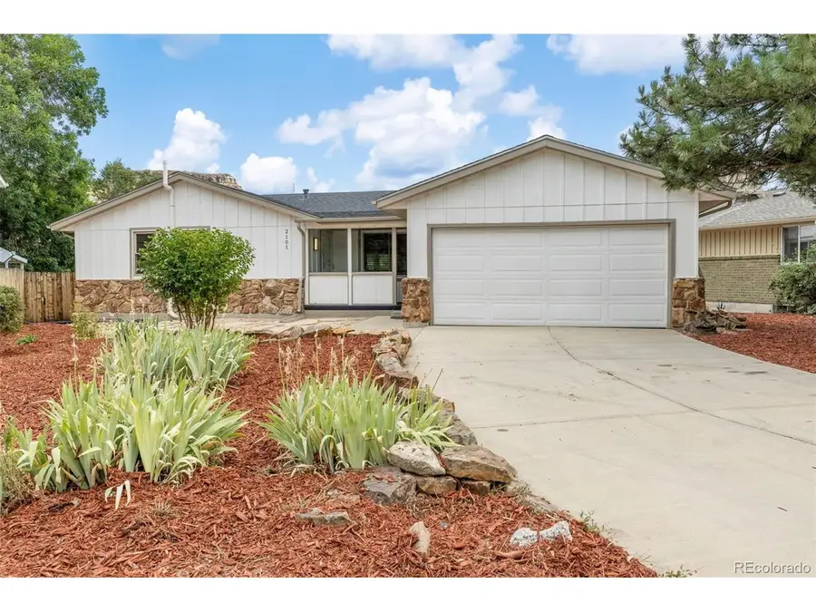2101 Arapahoe St, Golden, CO 80401 - #2