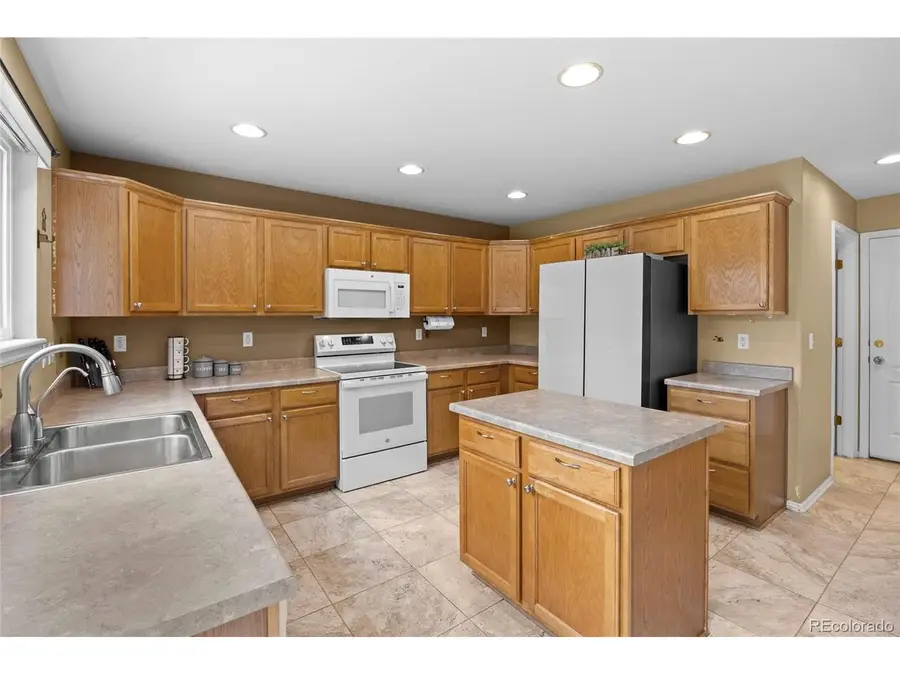 15125 E 117th Dr, Commerce City, CO 80603 - #3