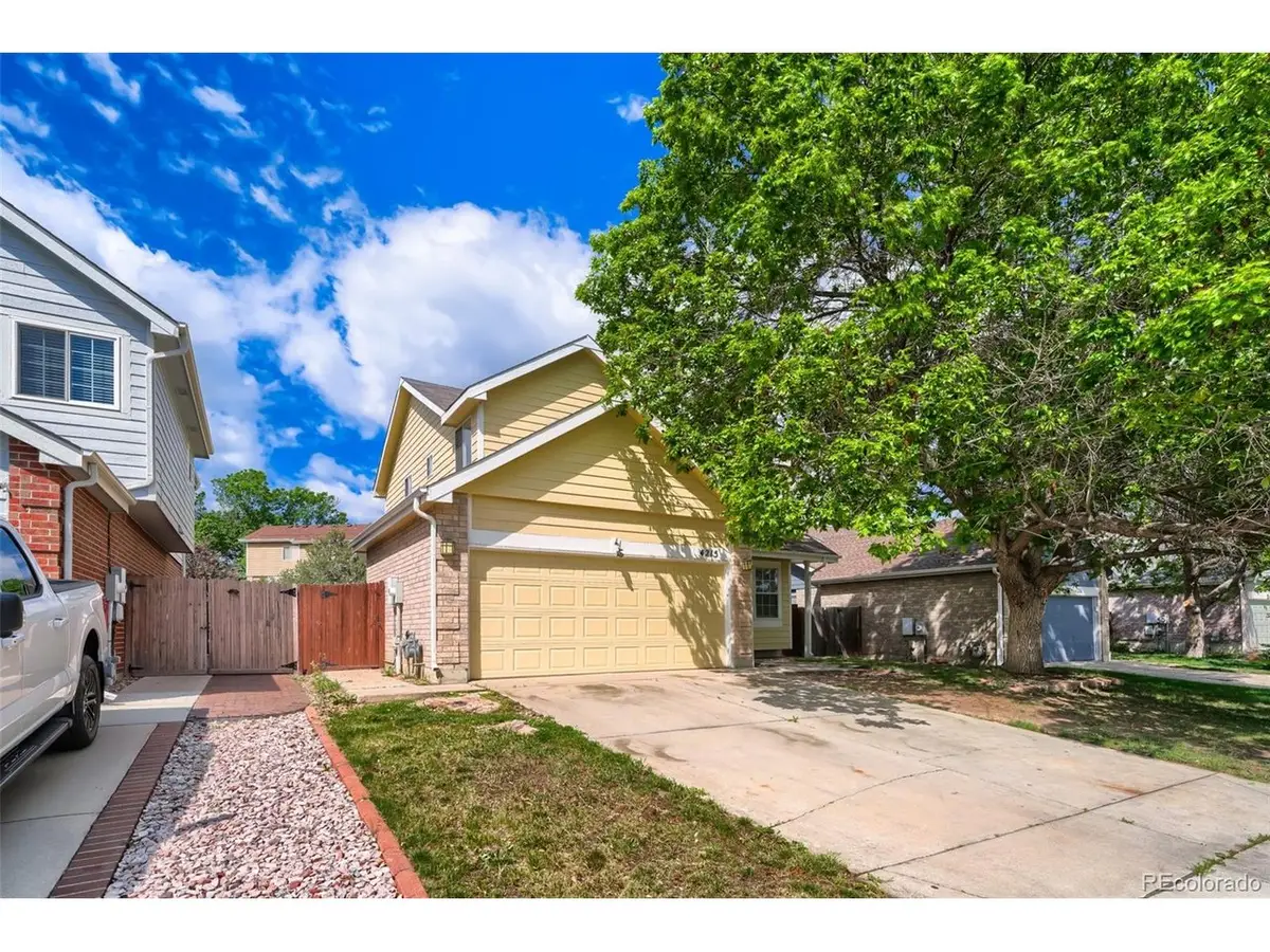 4215 S Ireland Ct, Aurora, CO 80013 - #1