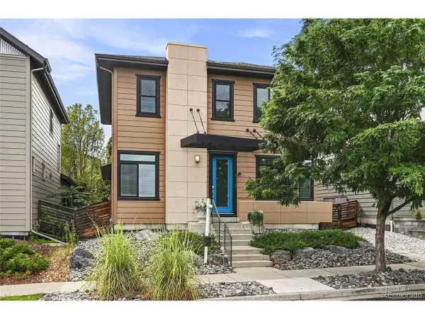 6715 Raritan Dr, Denver, CO 80221
