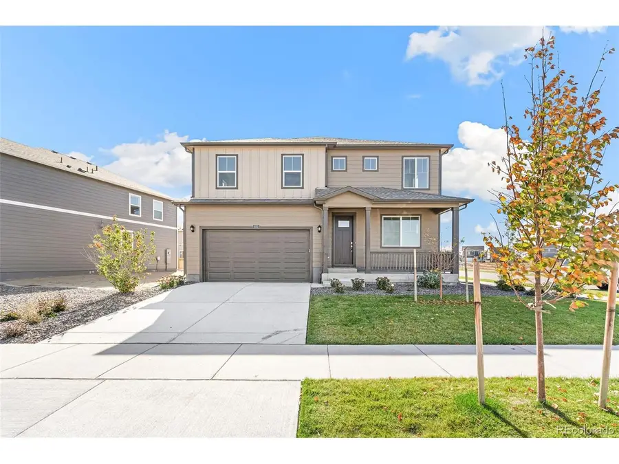 811 N Deer Park St, Watkins, CO 80137 - #2