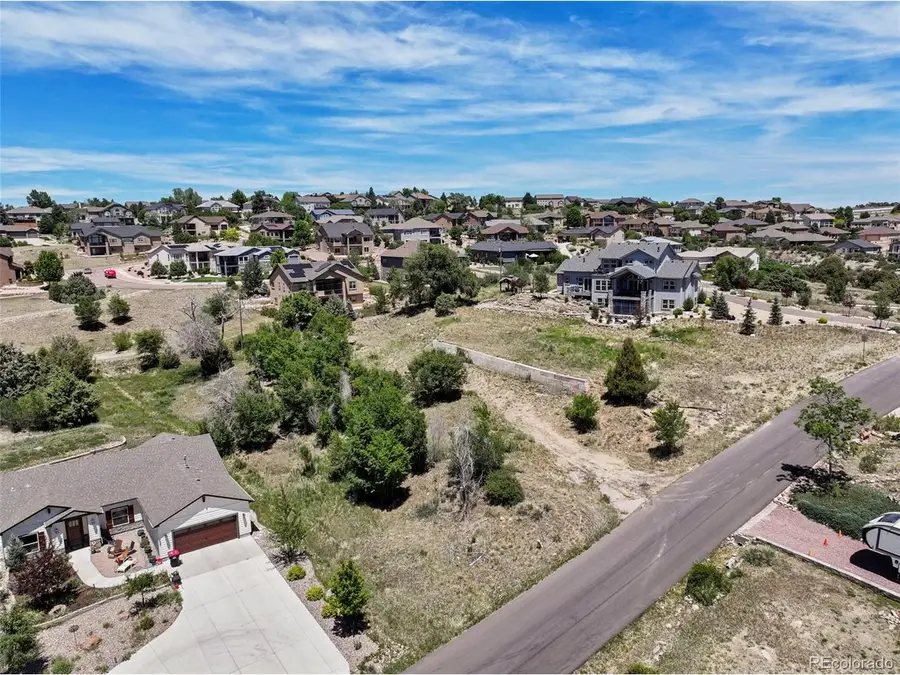 4640 Emerald Dr, Colorado Springs, CO 80918 - #2