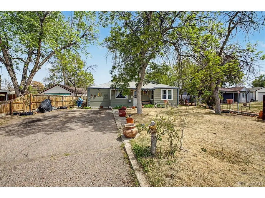 6830 Olive St, Commerce City, CO 80022 - #2