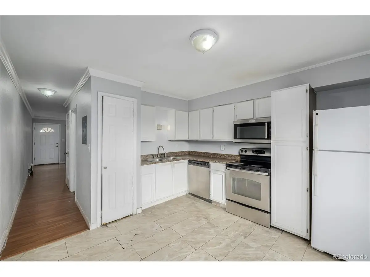 1628 Chester St, Aurora, CO 80010 - #1