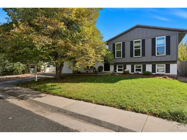 304 Beacon Hill Dr, Lafayette, CO 80026