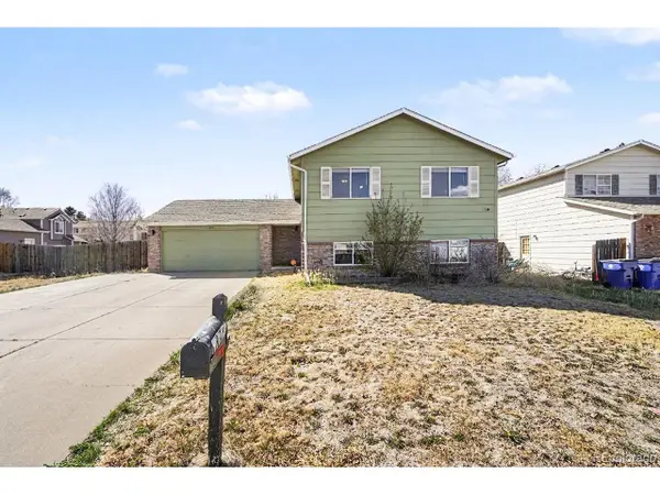 205 N 45th Avenue Ct, Greeley, CO 80634