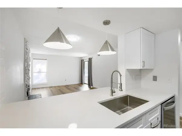 6400 S Dayton St #H3, Greenwood Village, CO 80111