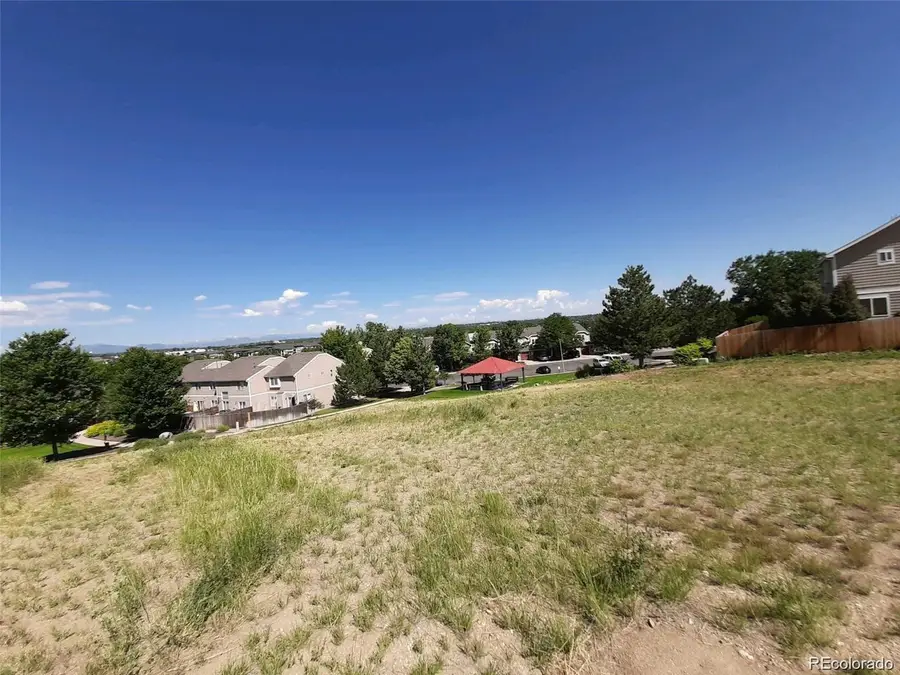 10221 York Pl, Thornton, CO 80229 - #2
