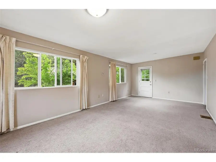 68 Minnehaha Ave, Manitou Springs, CO 80829 - #3