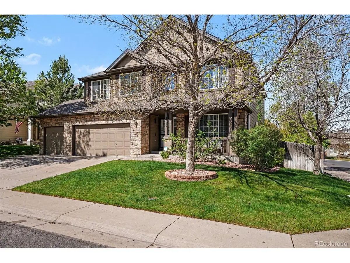 6019 S Ukraine Cir, Aurora, CO 80015 - #1