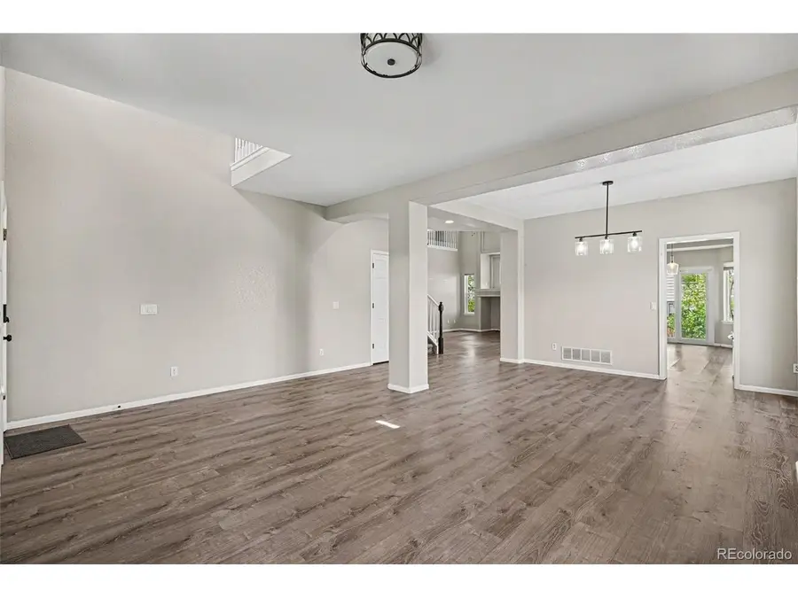 6019 S Ukraine Cir, Aurora, CO 80015 - #3
