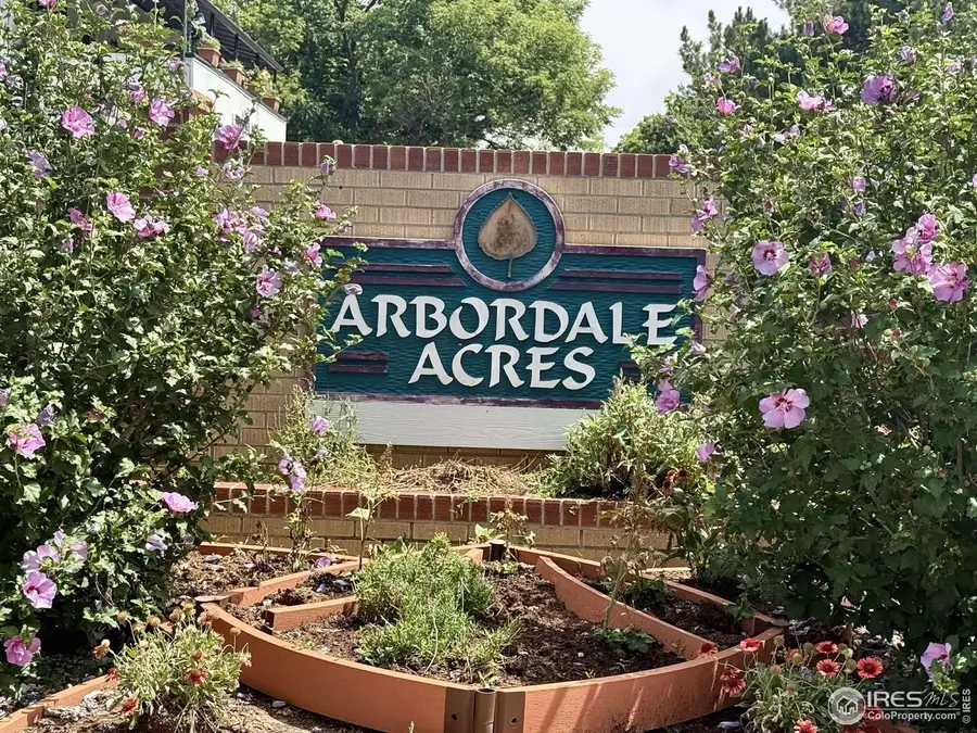 713 Flamingo Dr, Lafayette, CO 80026 - Image #2