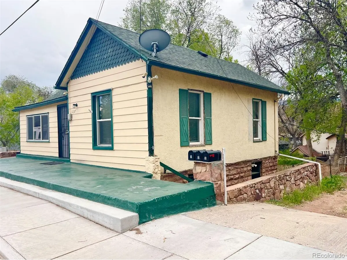 3137 W Pikes Peak Ave, Colorado Springs, CO 80904 - #1