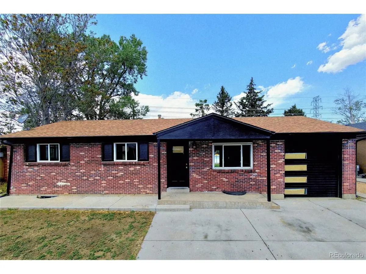 12321 Randolph Pl, Denver, CO 80239 - #1