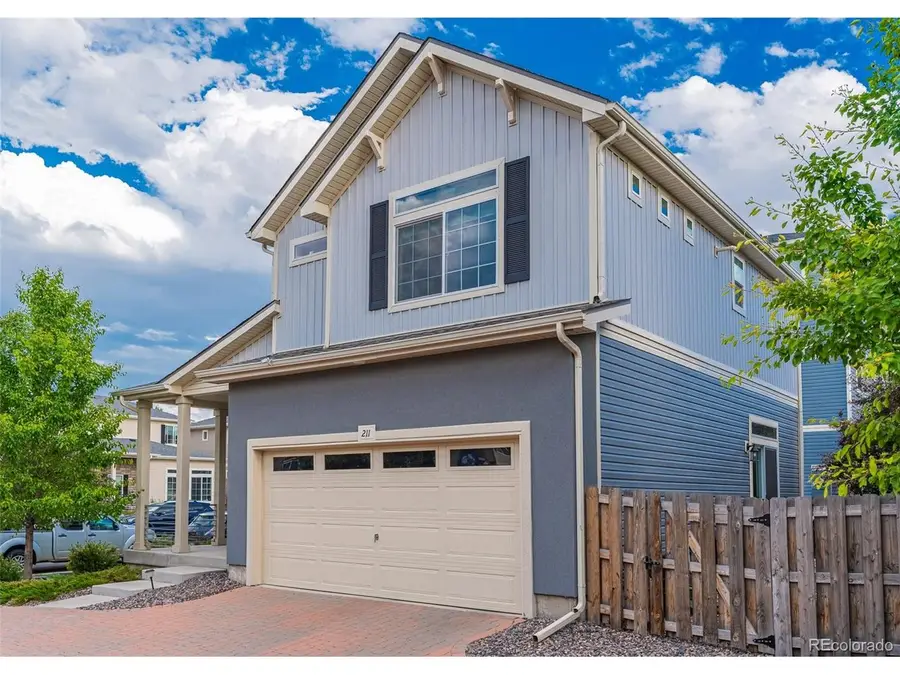211 S Oak Hill St, Aurora, CO 80018 - #3