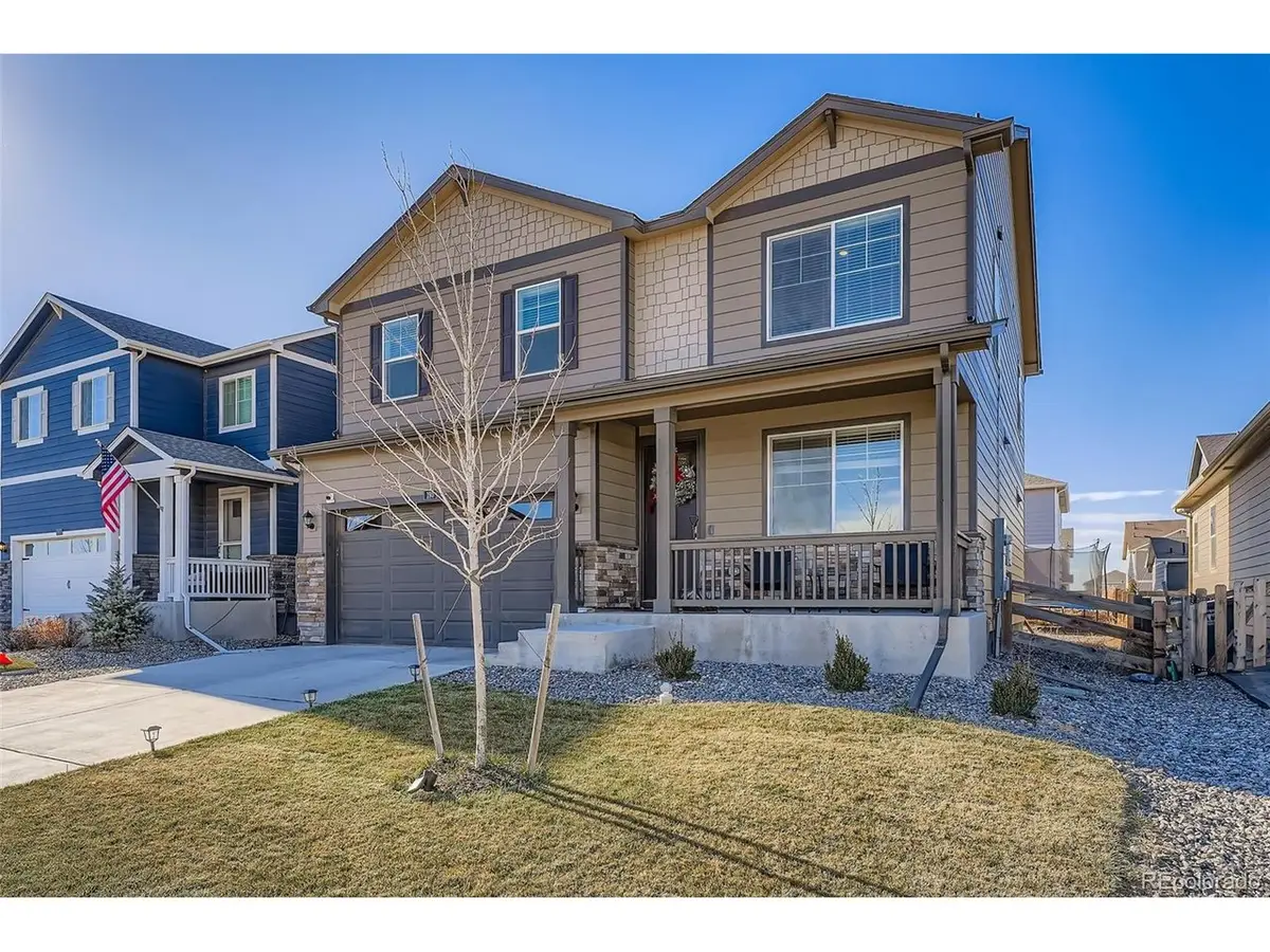 195 Yellowtail St, Bennett, CO 80102 - #1