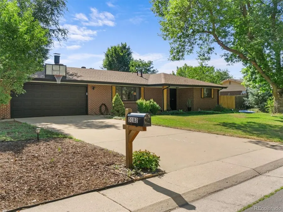 5182 Zinnia St, Arvada, CO 80002 - #3