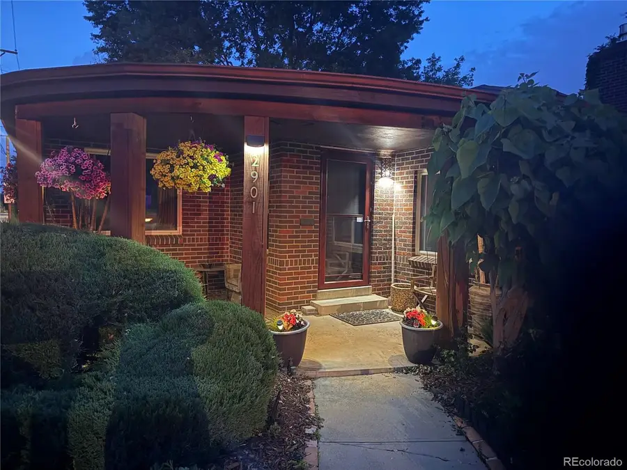 2901 Monaco Pkwy, Denver, CO 80207 - #3