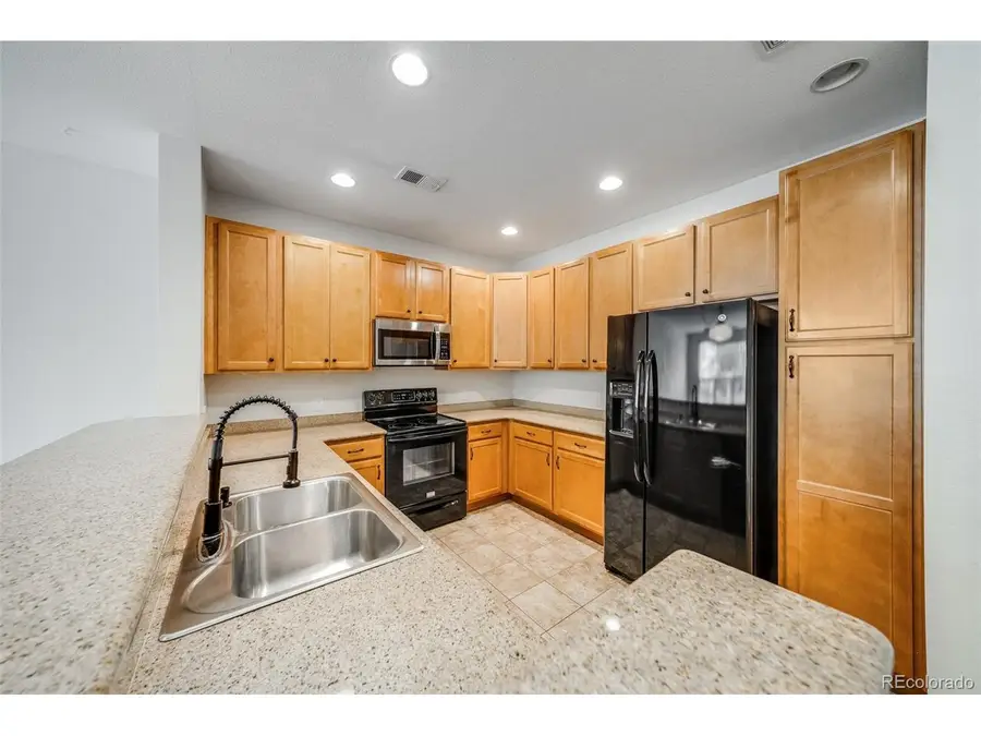1753 S Buchanan Cir, Aurora, CO 80018 - #3