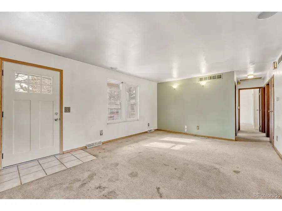 4302 S Evanston Ct, Aurora, CO 80015 - Image #2