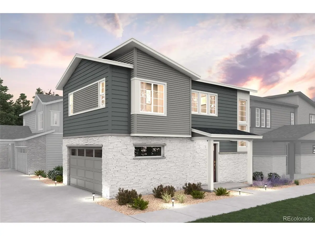 22719 E 47th Dr, Aurora, CO 80019 - #1