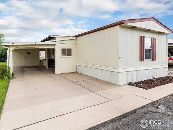 2200 37th St #8, Evans, CO 80620