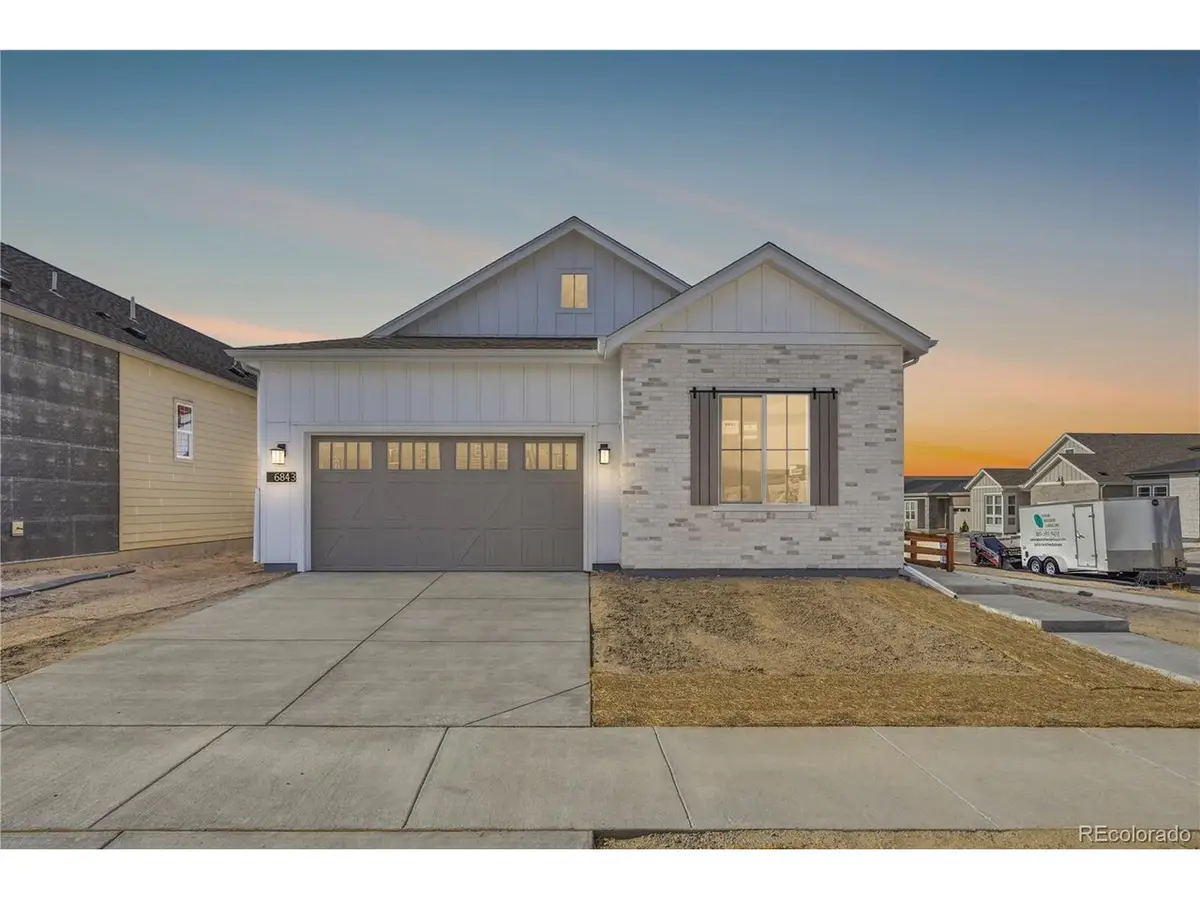6843 Bridlespur St, Castle Pines, CO 80108 - #1