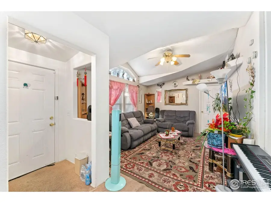 209 Skylark Cir #209, Lafayette, CO 80026 - Image #2