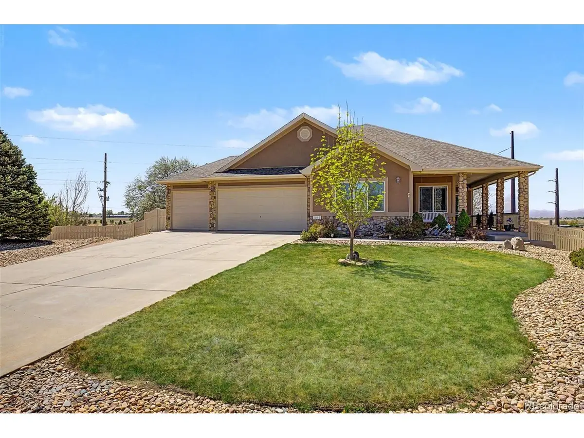 5046 Rangeview Ave, Longmont, CO 80504 - #1
