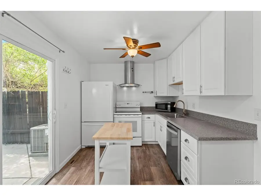 37 Evergreen St, Broomfield, CO 80020 - #2