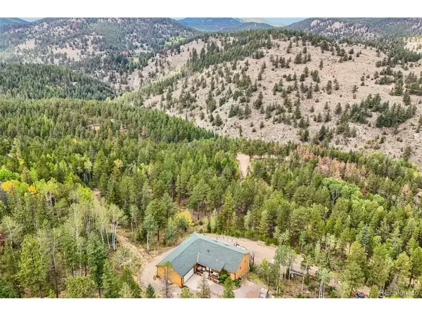 33400 Retrievers Trl, Golden, CO 80403