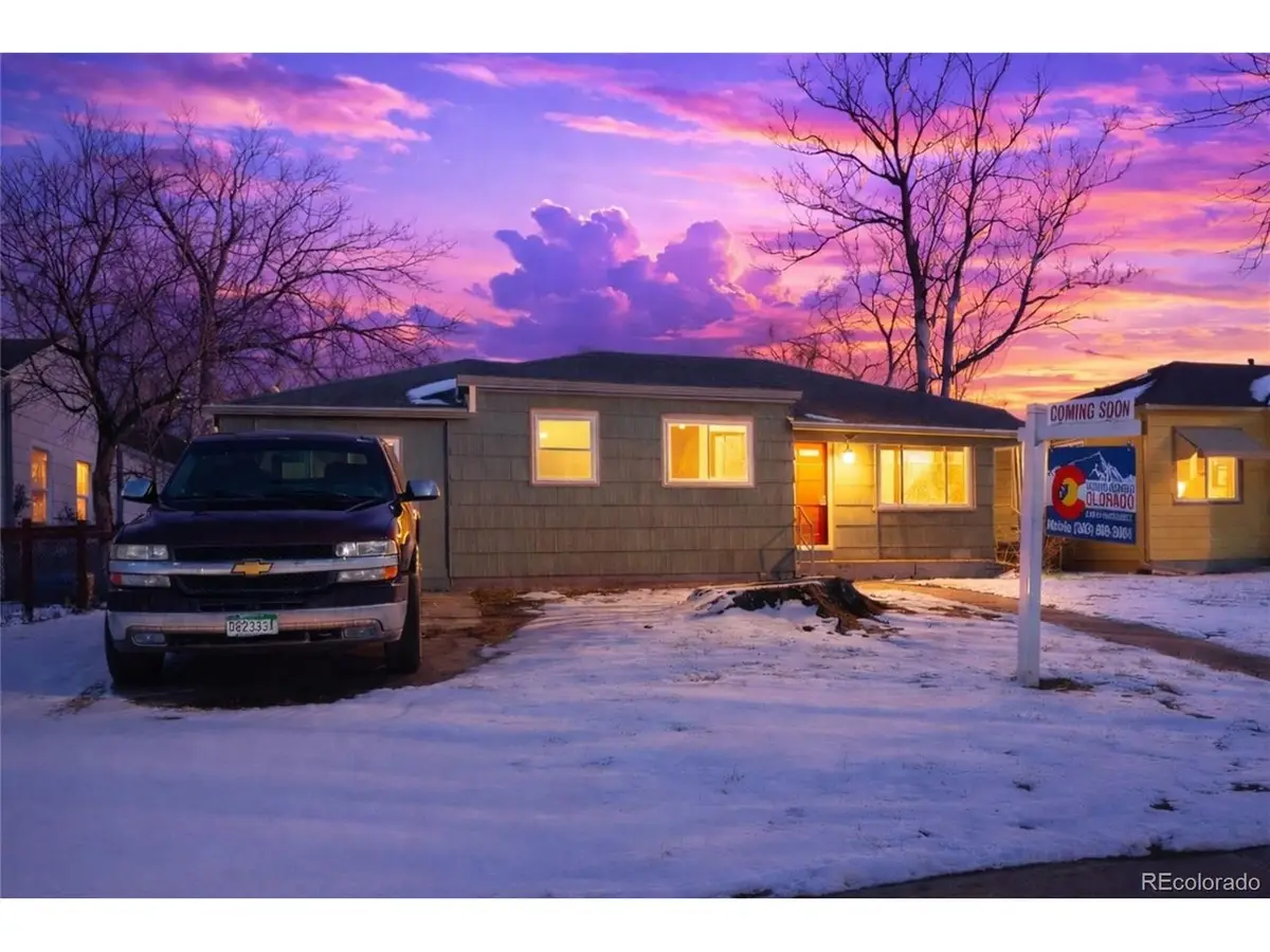 1942 Kenton St, Aurora, CO 80010 - Image #1