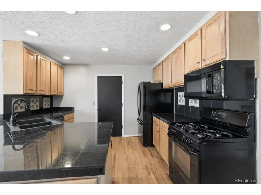 370 S 30th Ave, Brighton, CO 80601 - #2