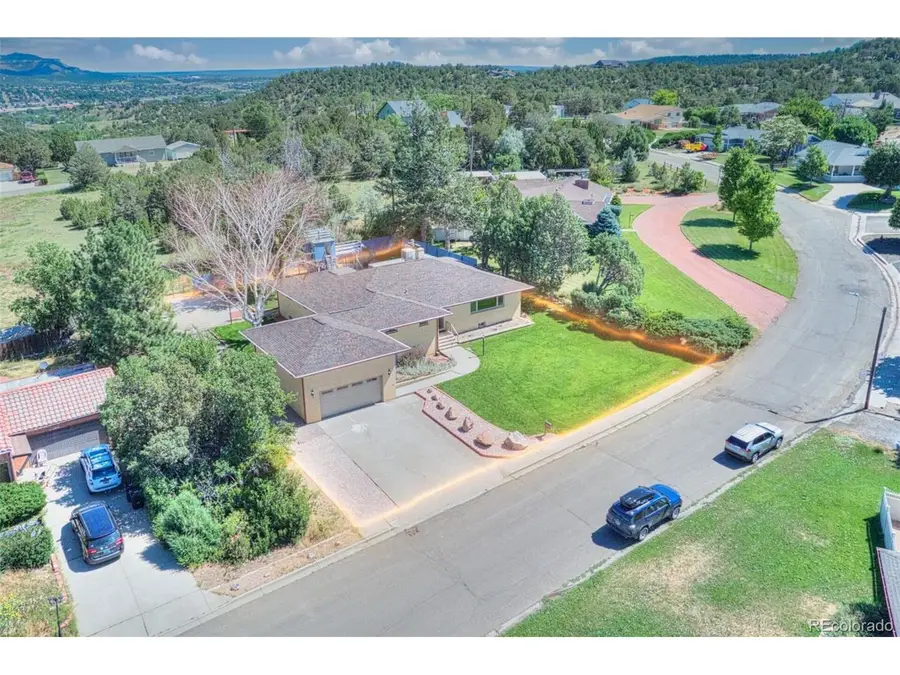 107 Radio Dr, Trinidad, CO 81082 - #2