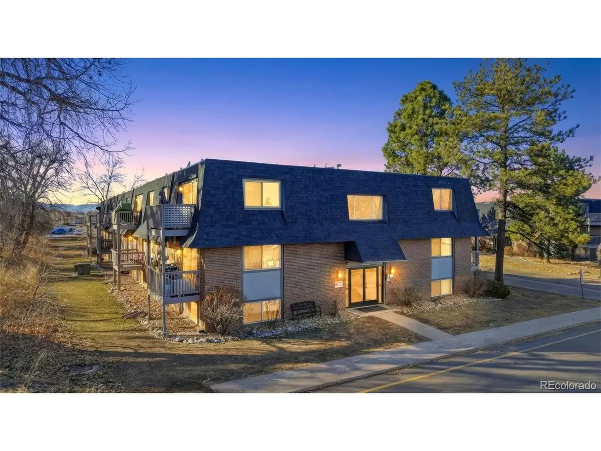 190 E Highline Cir #107, Centennial, CO 80122 - Image #1