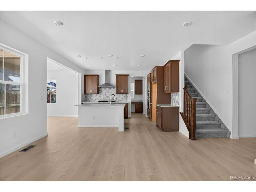 8722 Whiteclover St, Littleton, CO 80125 - #3