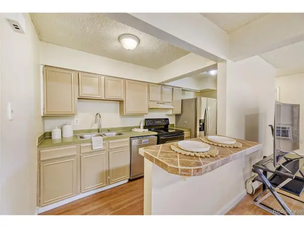 4641 S Lowell Blvd #B, Denver, CO 80236