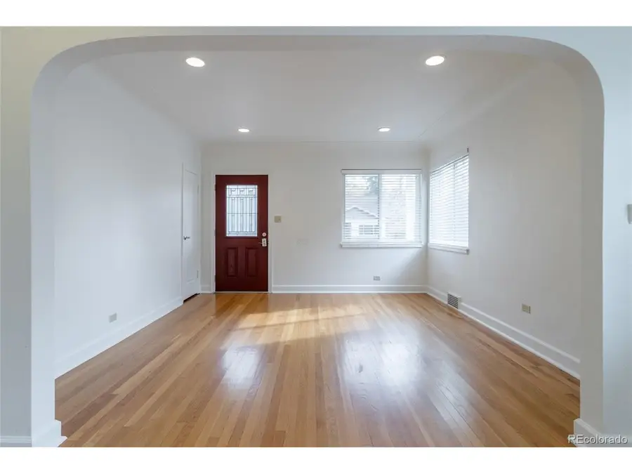 2261 S Lincoln St, Denver, CO 80210 - #3