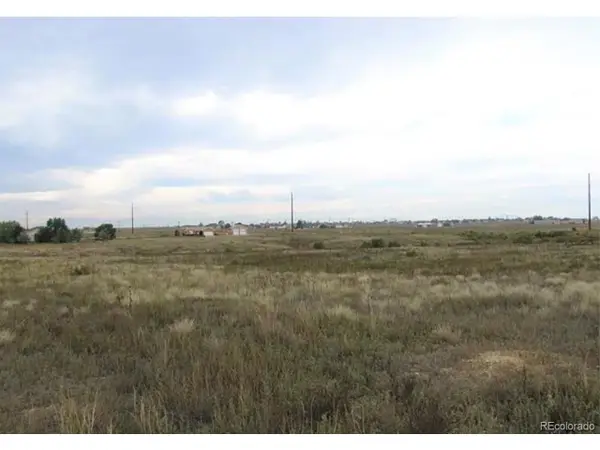 105 S Birchwood Dr, Pueblo, CO 81007