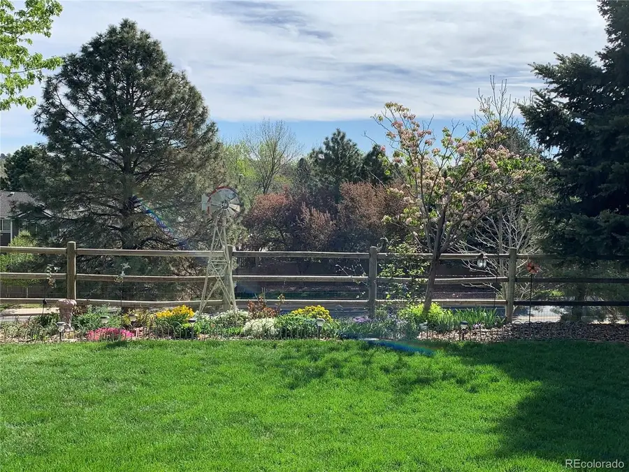 861 W Kettle Ave, Littleton, CO 80120 - Image #2