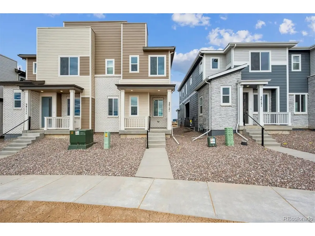 24121 E 30th Pl, Aurora, CO 80019 - #1