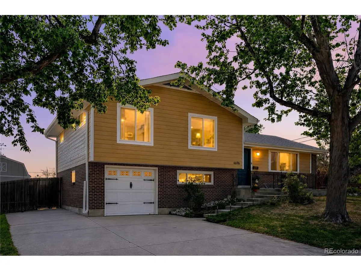 6696 S Kit Carson St, Centennial, CO 80121 - #1