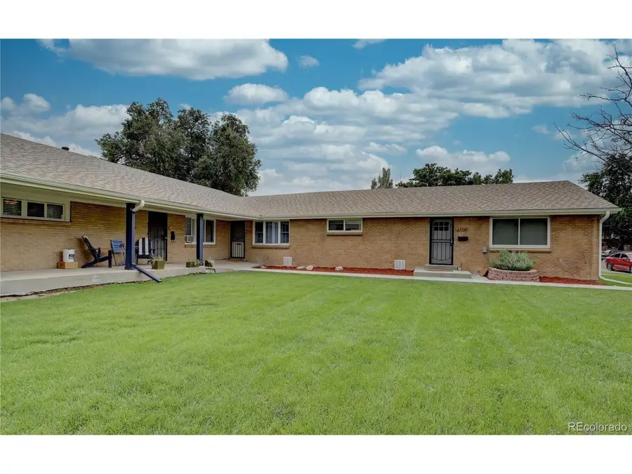 3376 Jasmine St, Denver, CO 80207 - #2