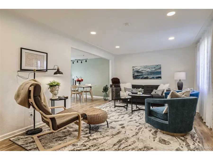 3376 Jasmine St, Denver, CO 80207 - #3